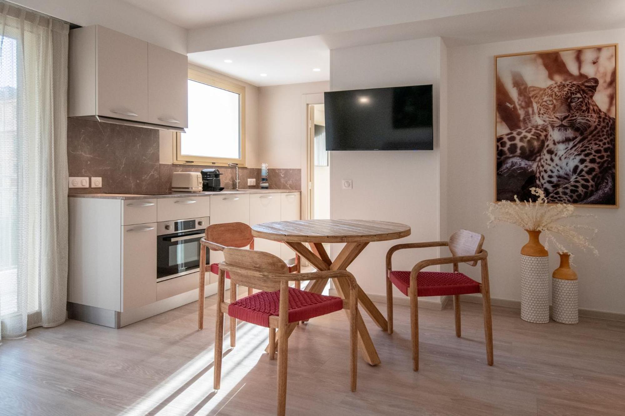 Residence Hoteliere Chambord Au Coeur De Menton - Entierement Renovee Екстер'єр фото